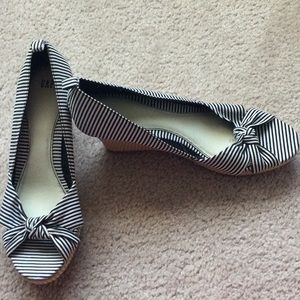 GAP black&white striped platform - New